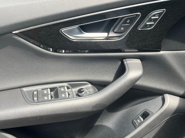 2021 Audi Q8 Prestige 55 TFSI quattro Tiptronic