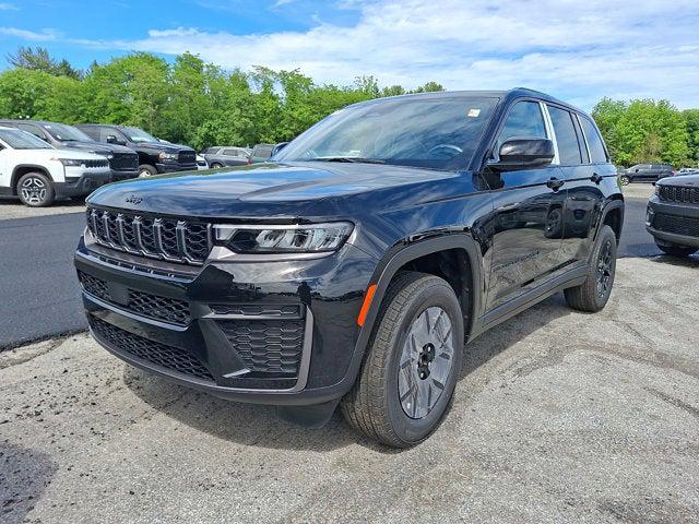 2026 Jeep Grand Cherokee GRAND CHEROKEE LAREDO ALTITUDE 4X4 2026 Jeep Grand Cherokee GRAND CHEROKEE LAREDO ALTITUDE 4X4