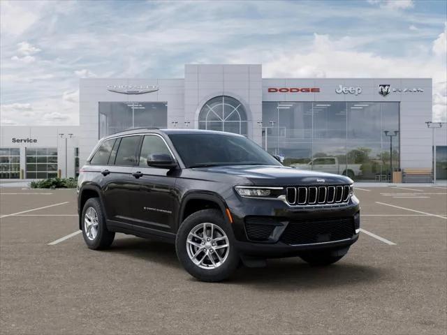 2026 Jeep Grand Cherokee Altitude 4x2