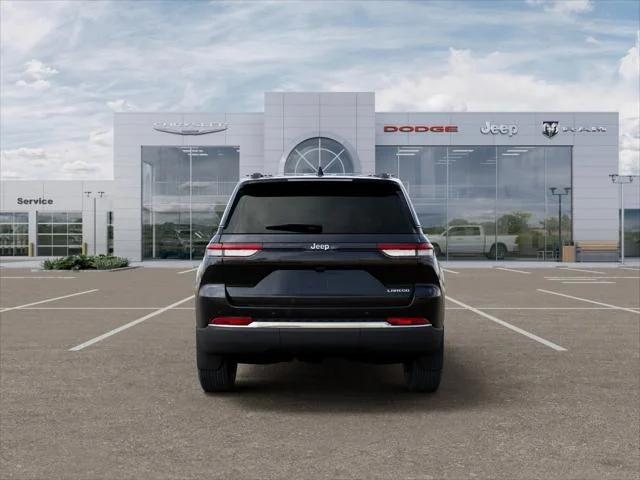 2026 Jeep Grand Cherokee Altitude 4x2