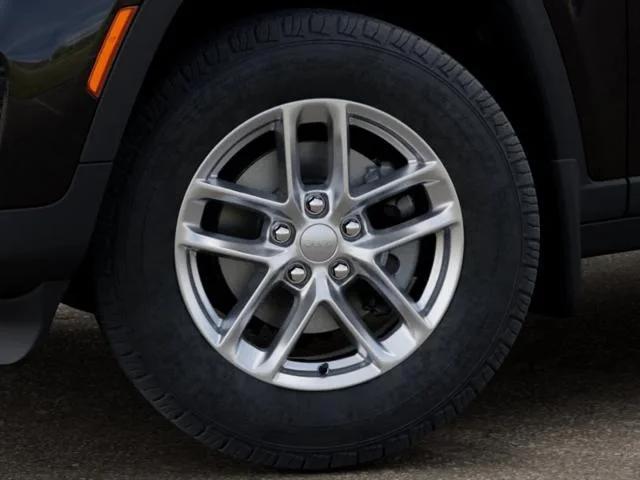 2026 Jeep Grand Cherokee Altitude 4x2