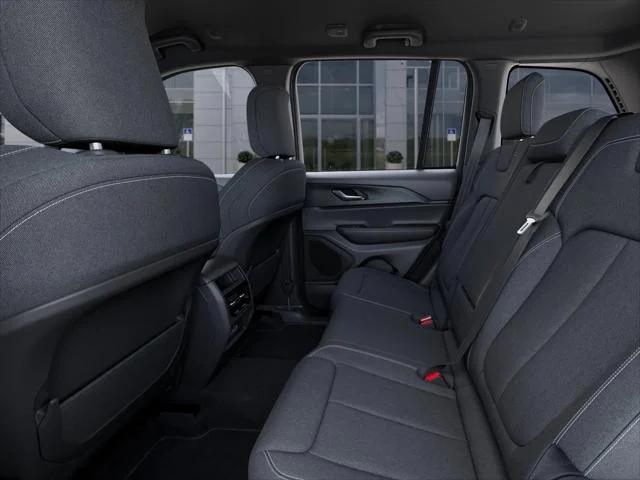 2026 Jeep Grand Cherokee Altitude 4x2