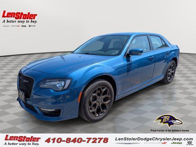 2023 Chrysler 300 Touring L AWD
