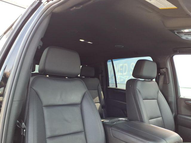 2025 Chevrolet Suburban 4WD LT