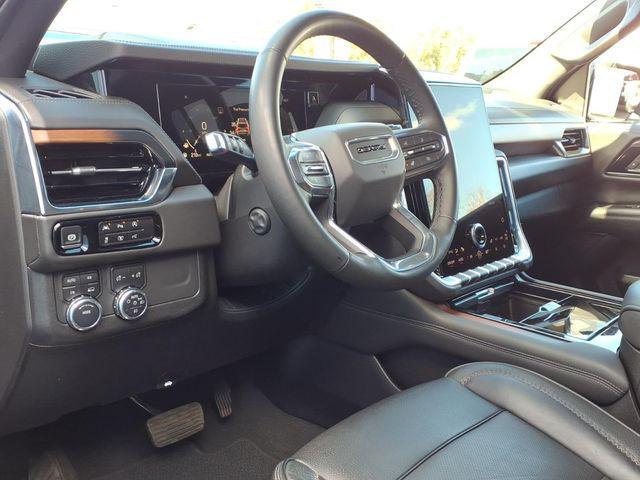 2025 GMC Yukon XL 4WD Denali