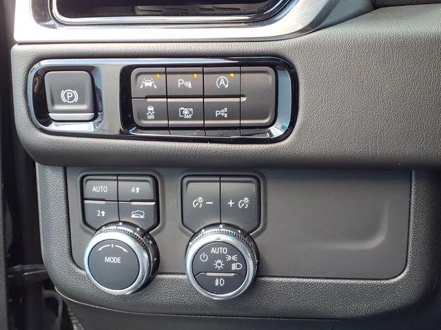 2025 GMC Yukon XL 4WD Denali