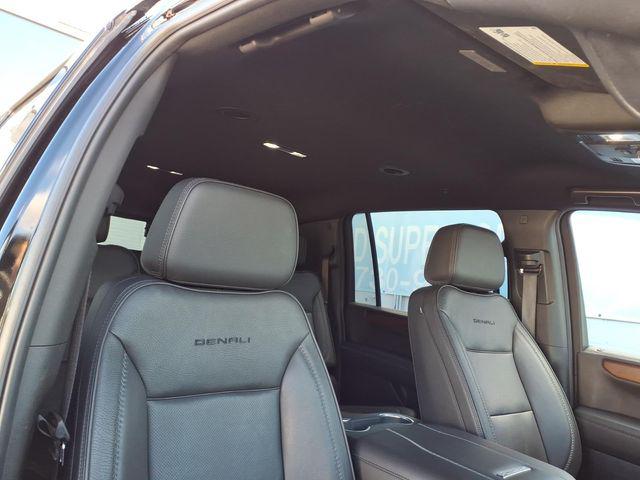 2025 GMC Yukon XL 4WD Denali