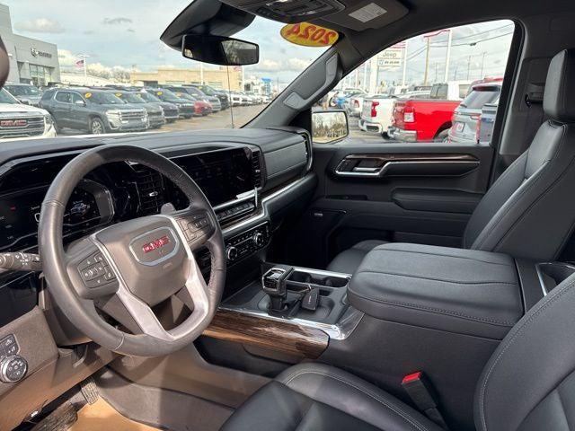 2024 GMC Sierra 1500 4WD Crew Cab Standard Box Elevation