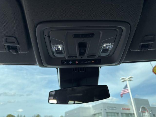 2024 GMC Sierra 1500 4WD Crew Cab Standard Box Elevation