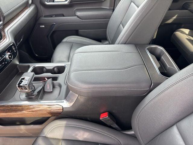 2024 GMC Sierra 1500 4WD Crew Cab Standard Box Elevation