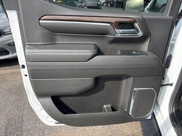 2024 GMC Sierra 1500 4WD Crew Cab Standard Box Elevation