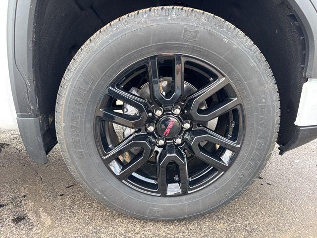 2024 GMC Sierra 1500 4WD Crew Cab Standard Box Elevation