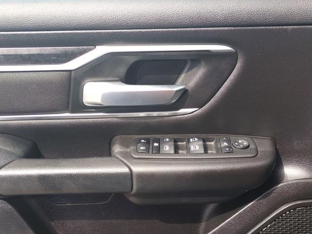 2023 Ram 1500 Big Horn Crew Cab 4x4 5'7" Box