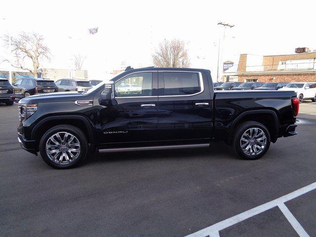 2024 GMC Sierra 1500 4WD Crew Cab Short Box Denali