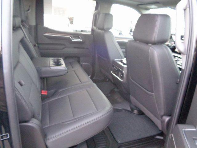 2024 GMC Sierra 1500 4WD Crew Cab Short Box Denali