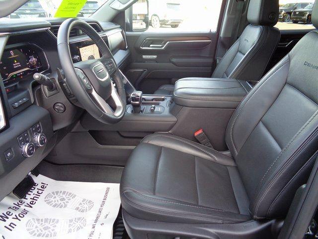 2024 GMC Sierra 1500 4WD Crew Cab Short Box Denali