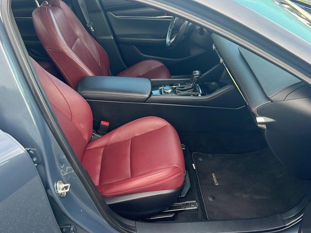 2024 Mazda Mazda3 2.5 S Carbon Edition