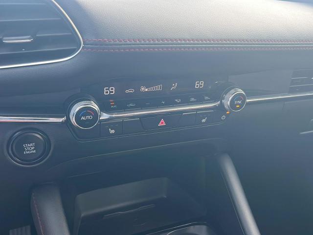 2024 Mazda Mazda3 2.5 S Carbon Edition