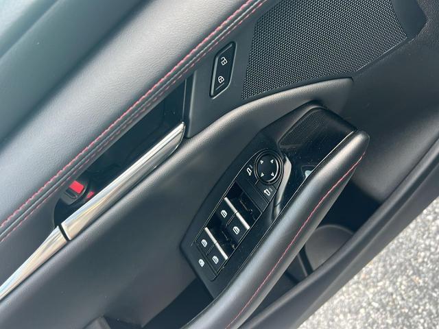 2024 Mazda Mazda3 2.5 S Carbon Edition