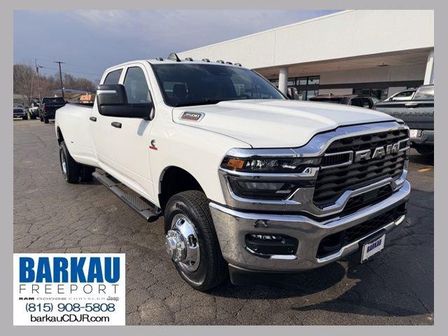 2026 RAM Ram 3500 RAM 3500 TRADESMAN CREW CAB 4X4 8 BOX