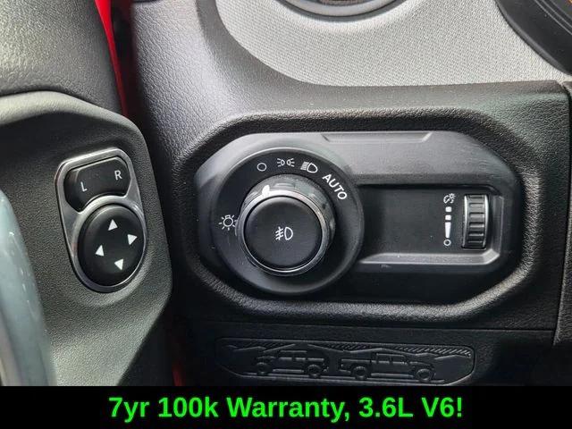 2025 Jeep Wrangler 4-Door Summit 4x4