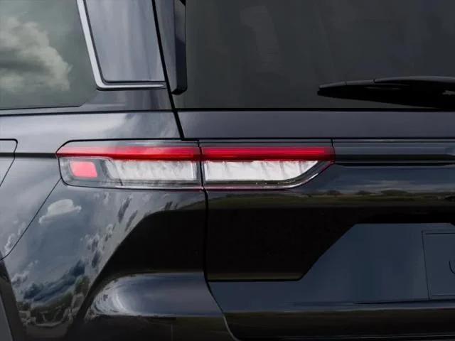 2026 Jeep Grand Cherokee Altitude 4x2