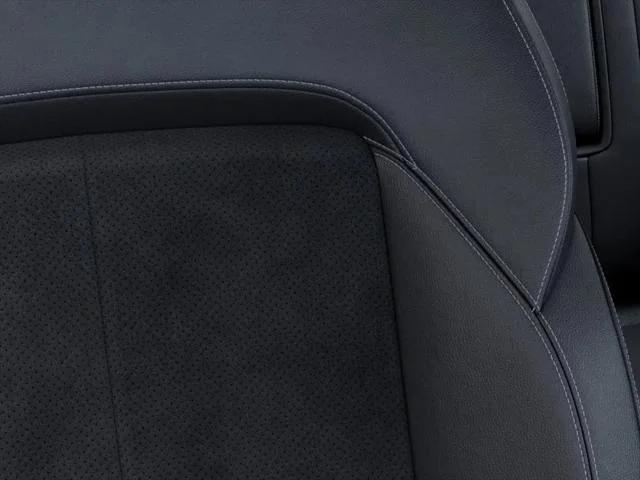 2026 Jeep Grand Cherokee Altitude 4x2