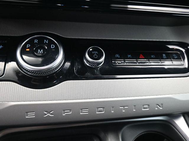 2025 Ford Expedition Active MAX