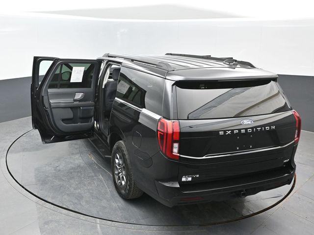 2025 Ford Expedition Active MAX