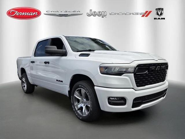 2026 RAM 1500 RAM 1500 EXPRESS CREW CAB 4X2 57 BOX