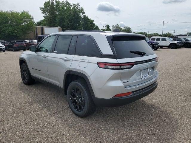 2026 Jeep Grand Cherokee GRAND CHEROKEE LAREDO ALTITUDE 4X4 2026 Jeep Grand Cherokee GRAND CHEROKEE LAREDO ALTITUDE 4X4