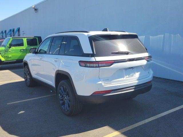 2026 Jeep Grand Cherokee 85th Anniversary Edition