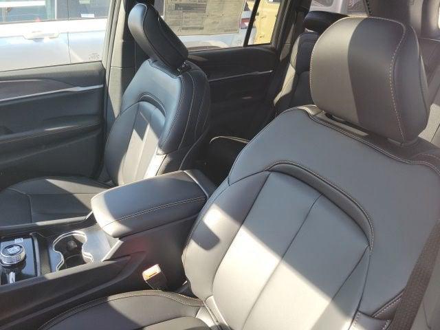 2026 Jeep Grand Cherokee 85th Anniversary Edition