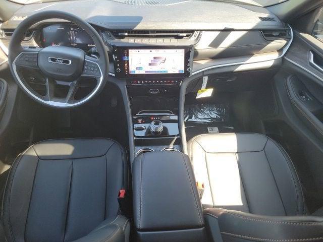 2026 Jeep Grand Cherokee 85th Anniversary Edition