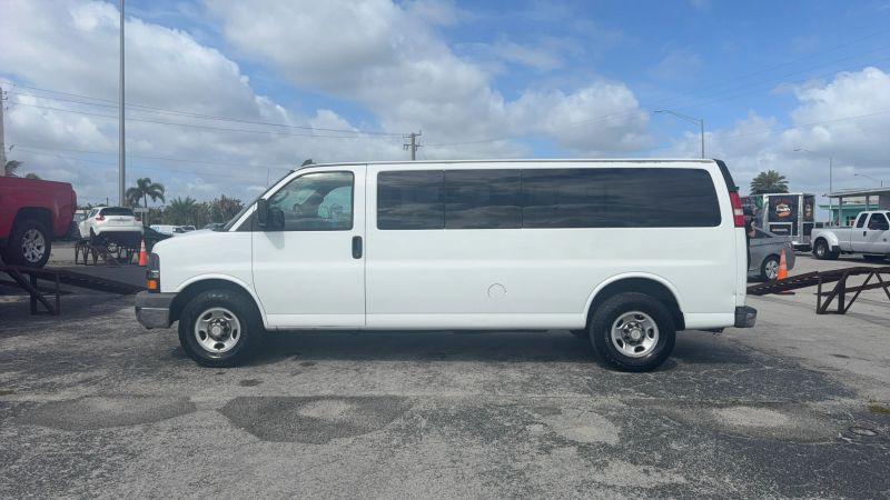 2016 Chevrolet Express LT