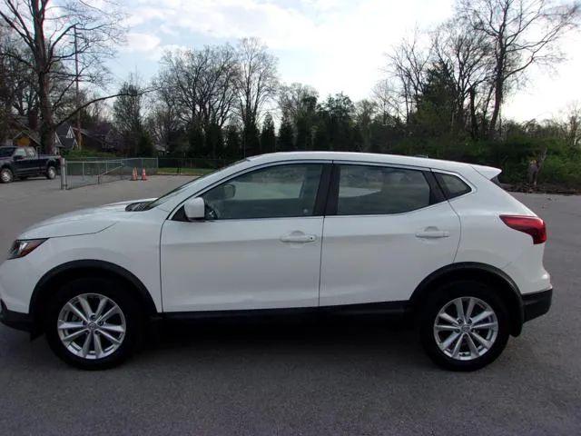 2018 Nissan Rogue Sport S