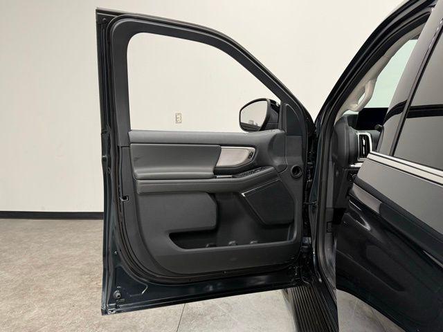 2026 Ford Expedition Max Active MAX