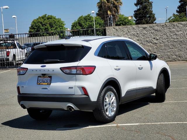 2022 Ford Escape SE Hybrid