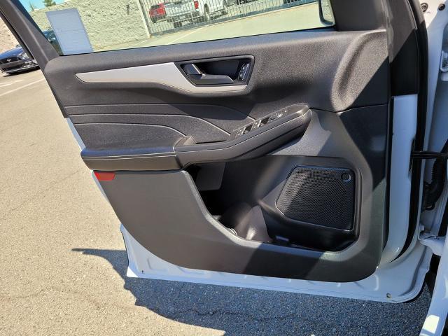2022 Ford Escape SE Hybrid