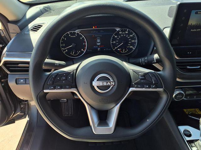2026 Nissan Altima SV FWD