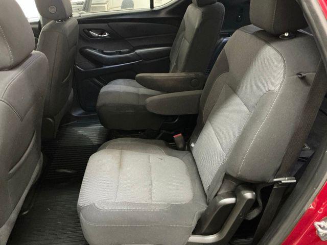 2023 Chevrolet Traverse AWD LT Cloth