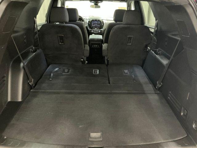 2023 Chevrolet Traverse AWD LT Cloth