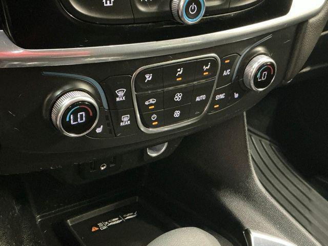2023 Chevrolet Traverse AWD LT Cloth