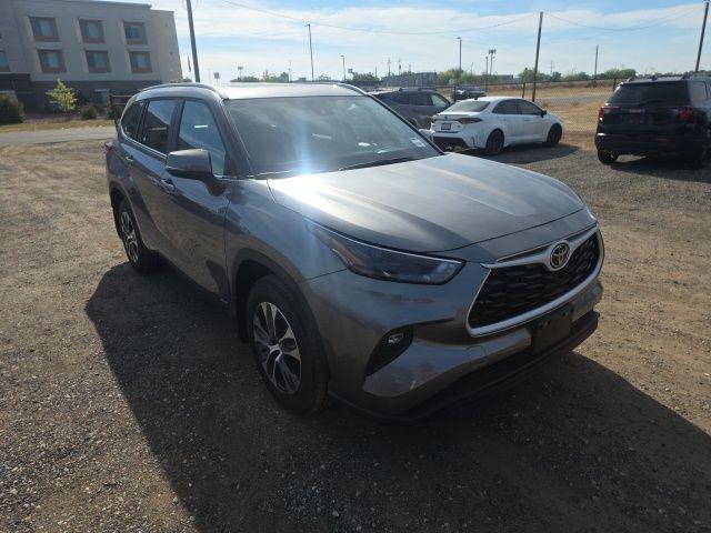 2026 Toyota Highlander Hybrid XLE for sale in Selma, CA