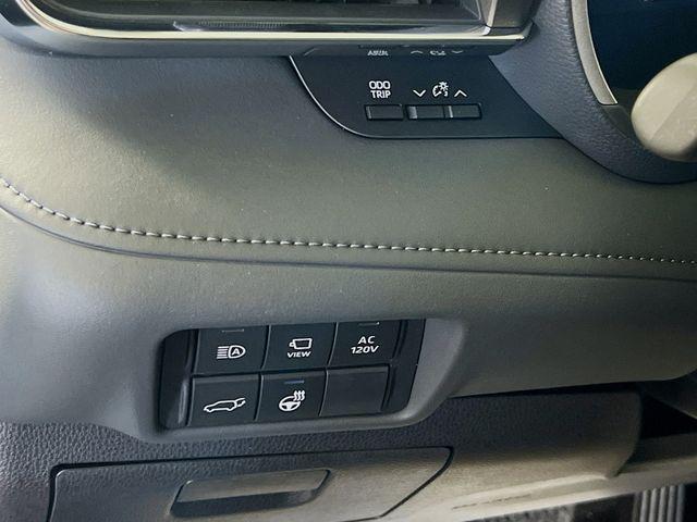 2026 Toyota Highlander Hybrid Limited