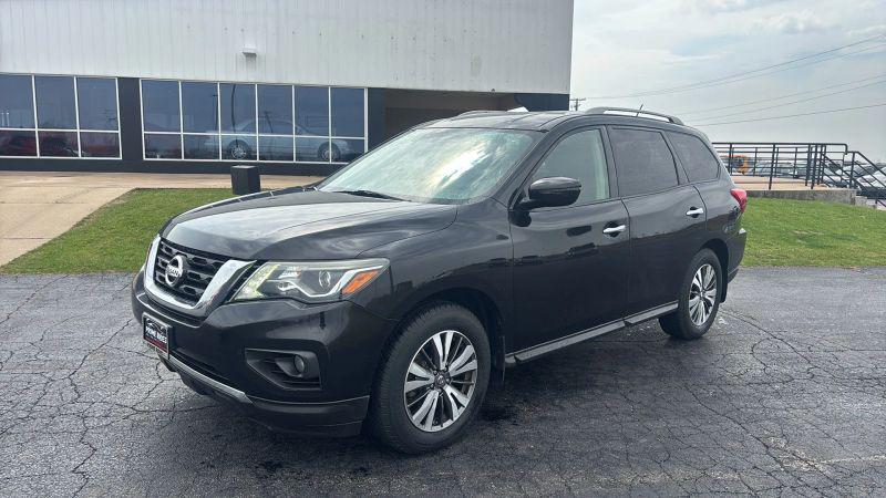 2017 Nissan Pathfinder SV for sale in Dwight, IL