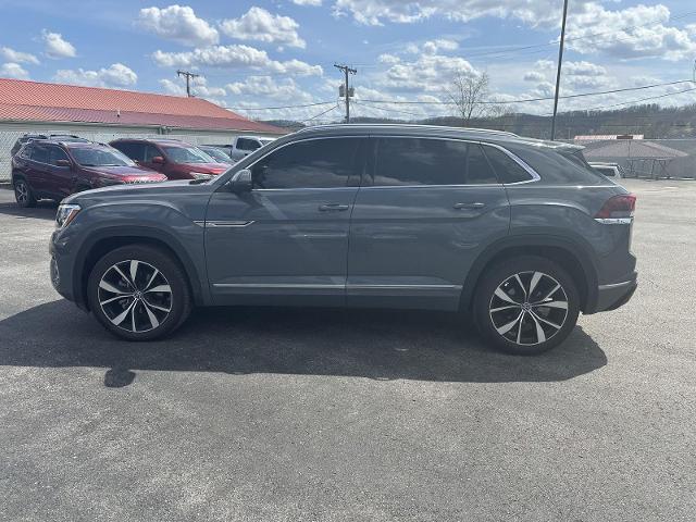 2025 Volkswagen Atlas Cross Sport 2.0T SEL Premium R-Line
