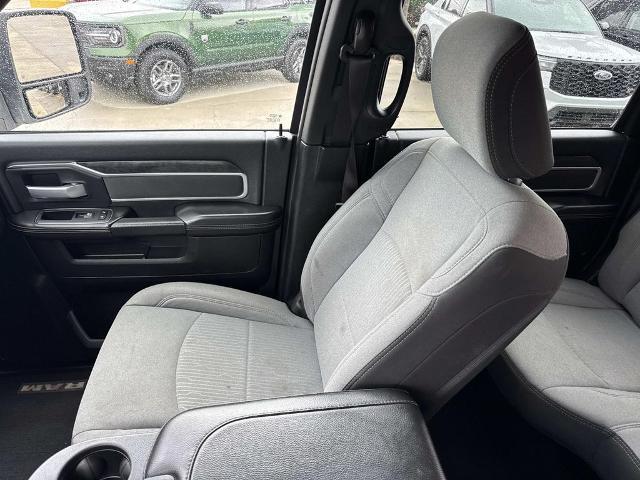 2024 Ram 3500 Big Horn Crew Cab 4x4 8' Box