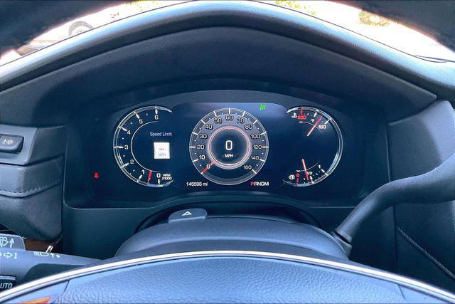 2016 Cadillac Escalade Luxury Collection