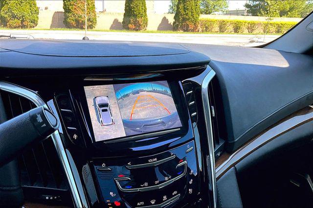 2016 Cadillac Escalade Luxury Collection